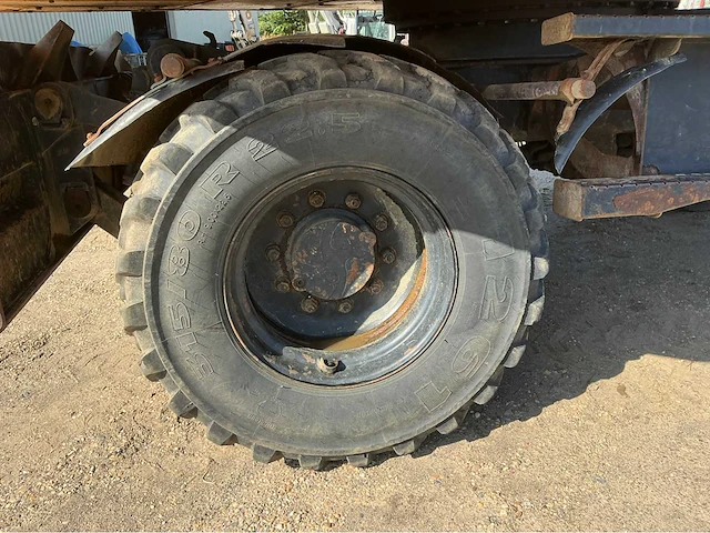 Hyundai robex140w-7 banden graafmachine - afbeelding 4 van  19
