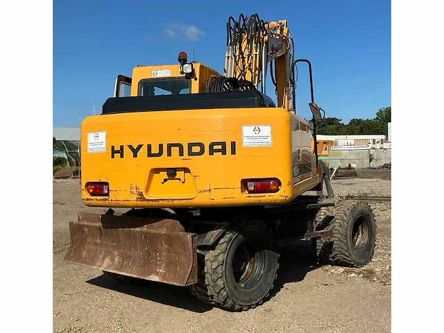 Hyundai robex140w-7 banden graafmachine - afbeelding 14 van  19