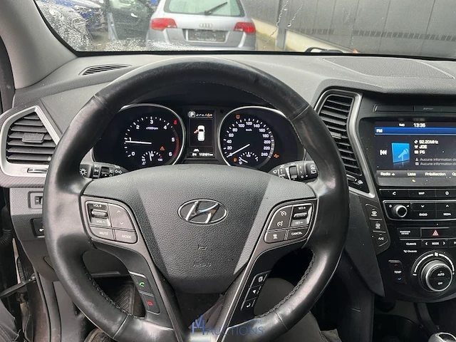 Hyundai santa fe - 2017 - afbeelding 2 van  12