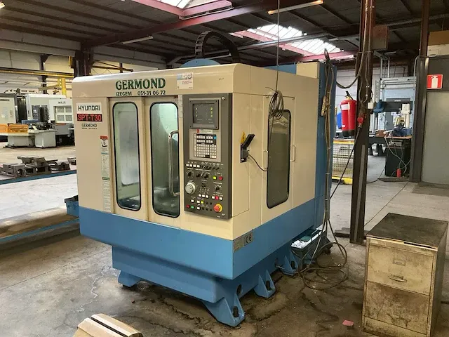 Hyundai spt-t30 cnc bewerkingscentrum - afbeelding 13 van  16