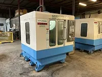 Hyundai spt-t30 cnc bewerkingscentrum - afbeelding 1 van  17