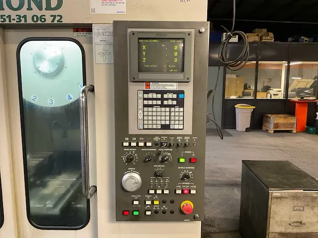 Hyundai spt-t30 cnc bewerkingscentrum - afbeelding 15 van  17