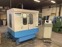 Hyundai spt-v30t cnc bewerkingscentrum - afbeelding 1 van  16