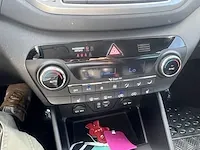 Hyundai tucson comfort crdi 115 2wd isg, 2017 - afbeelding 2 van  24