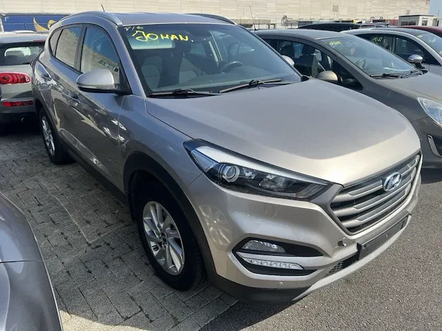 Hyundai tucson comfort crdi 115 2wd isg, 2017 - afbeelding 12 van  24