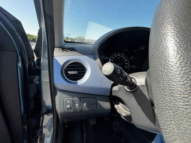 Hyundai,i10- 1.0i fun 66,2016 - afbeelding 6 van  25