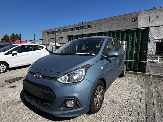 Hyundai,i10- 1.0i fun 66,2016 - afbeelding 1 van  25
