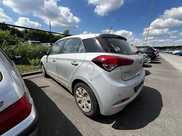 Hyundai,i20,2018 - afbeelding 24 van  28