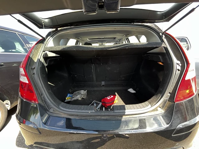 Hyundai,i30 pure eco crdi 90 isg stop&go,2011 - afbeelding 17 van  37