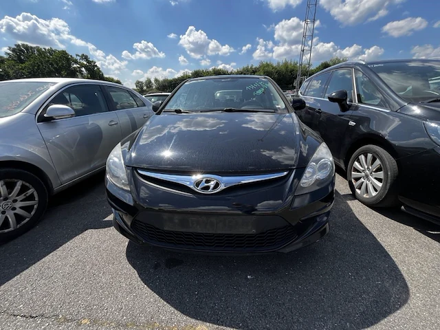 Hyundai,i30 pure eco crdi 90 isg stop&go,2011 - afbeelding 12 van  37