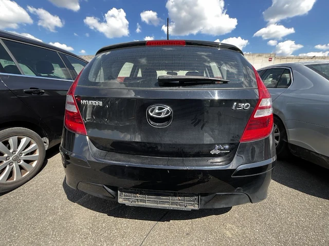 Hyundai,i30 pure eco crdi 90 isg stop&go,2011 - afbeelding 33 van  37