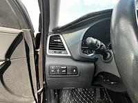 Hyundai,tucson 1.7 crdi 2wd business edition isg 115,2017 - afbeelding 4 van  28