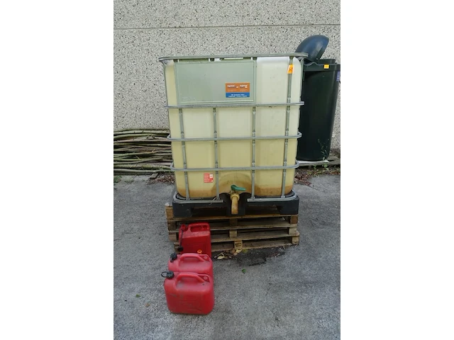 Ibc container - afbeelding 1 van  1