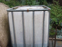 Ibc container - afbeelding 1 van  2