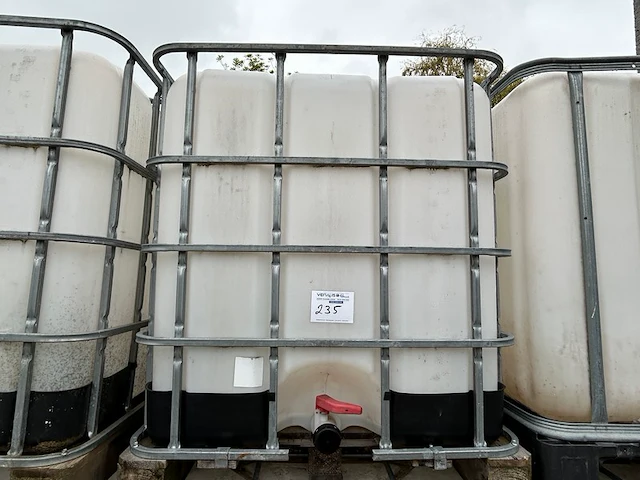 Ibc vat - afbeelding 1 van  3