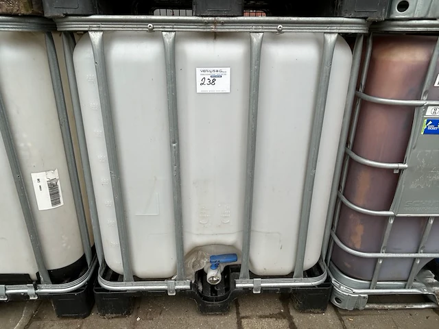 Ibc vat - afbeelding 1 van  3