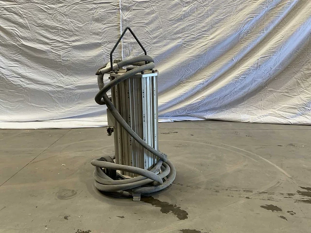 Ibix - 25p - various blasting equipment - afbeelding 1 van  5