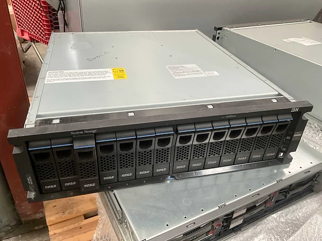 Ibm exn2000 storage expansion unit - afbeelding 1 van  9