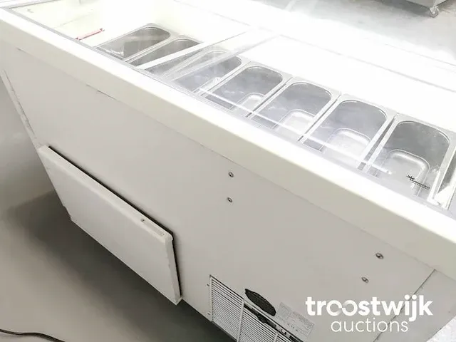 Ice cream display freezer - afbeelding 2 van  3