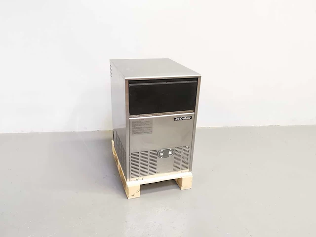 Ice-o-matic - iceu86 - ijsblokjesmachine - afbeelding 1 van  2