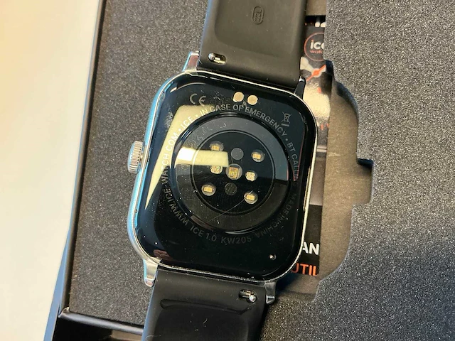 Ice watch ice 1.0 kw205 smartwatch (2x) - afbeelding 3 van  4
