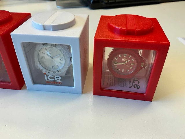 Ice watch polshorloge (4x) - afbeelding 3 van  5