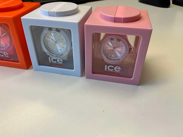 Ice watch polshorloge (5x) - afbeelding 3 van  10