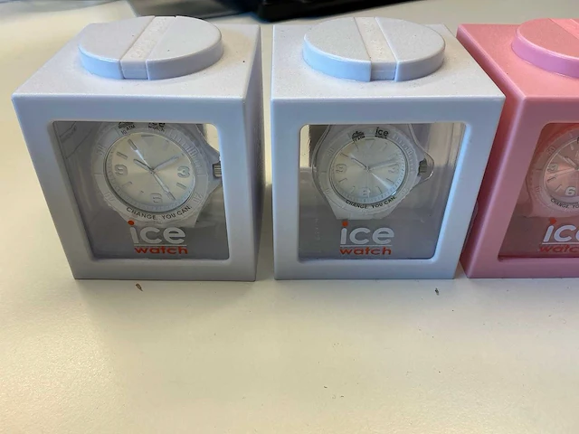 Ice watch polshorloge (5x) - afbeelding 2 van  9