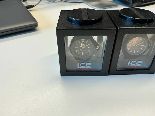 Ice watch polshorloge (5x) - afbeelding 6 van  10