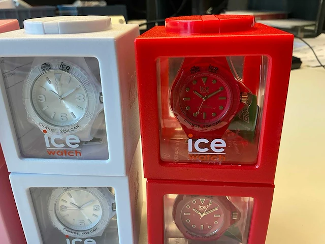 Ice watch polshorloge (6x) - afbeelding 3 van  8