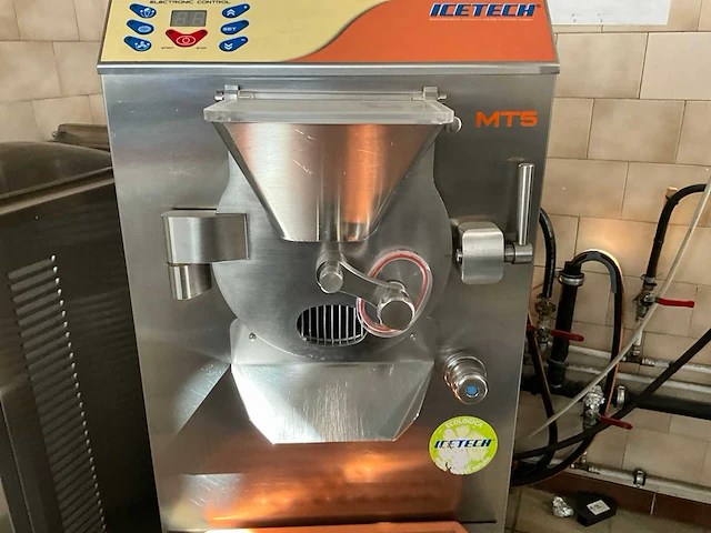 Icetech mt 5 ijsmachines - afbeelding 4 van  8