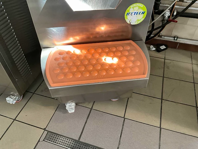Icetech mt 5 ijsmachines - afbeelding 7 van  8