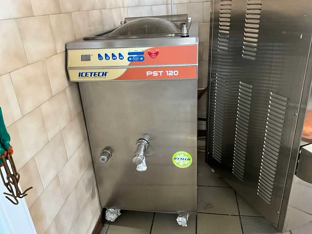 Icetech pst 120 ijsmachines - afbeelding 2 van  7