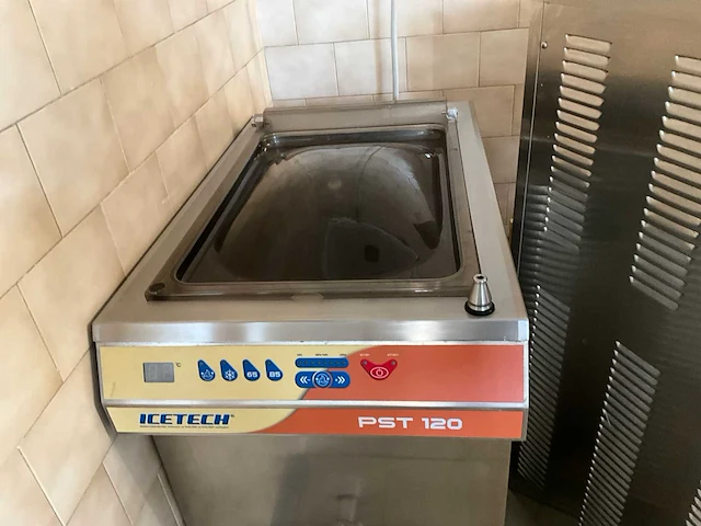 Icetech pst 120 ijsmachines - afbeelding 3 van  7