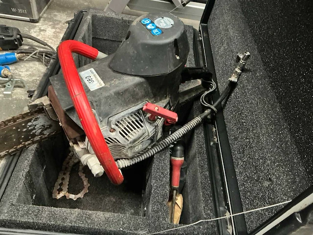 Ics 680gc beton-kettingzaagmachine - afbeelding 4 van  5