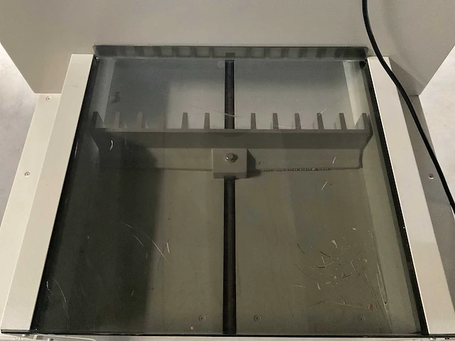 Ideal 5210-95 papiersnijmachine - afbeelding 7 van  10