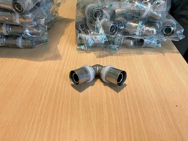Ifan ellebogen 20 , t 16 elleboog fitting en nieuwe t (75x) - afbeelding 5 van  7