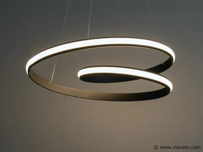 Nieuwe verlichting: wo. vloer- wand- en plafondlampen, inbouwspots, led panelen, buitenverlichting enz.
