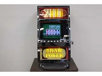 Igt - 1983 - draw poker - pokermachine - afbeelding 1 van  5
