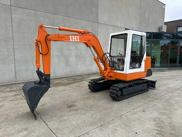 Ihi - is-35f2 - minigraafmachine - afbeelding 1 van  37