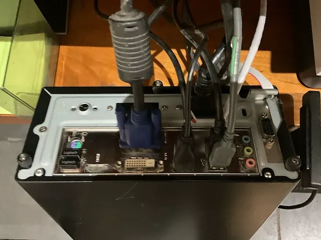 Iiyama plt1731sr kassasysteem - afbeelding 4 van  12