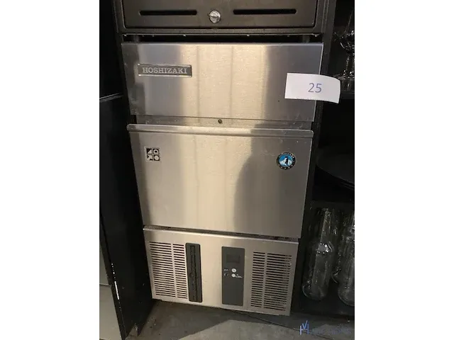 Ijsblokjesmachine hoshizaki - afbeelding 1 van  4