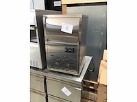 Ijsblokjesmachine - afbeelding 3 van  9