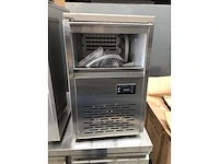 Ijsblokjesmachine - afbeelding 7 van  9