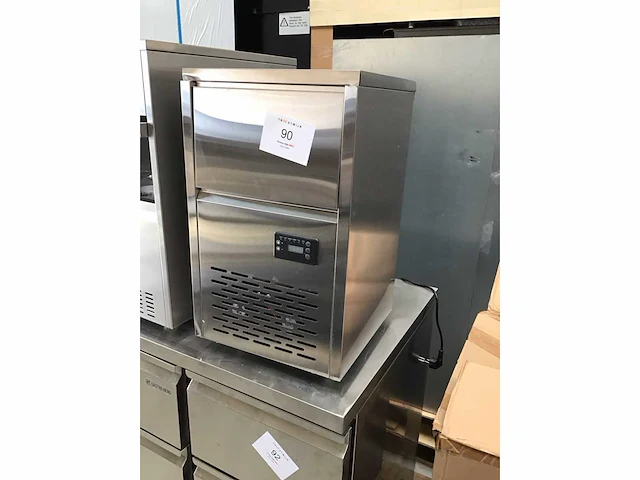 Ijsblokjesmachine - afbeelding 2 van  9