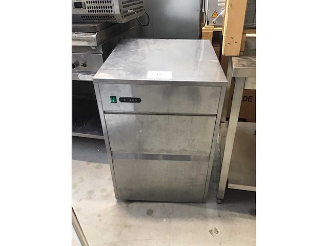 Ijsblokjesmachine - afbeelding 1 van  5