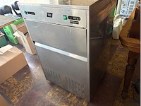 Ijsblokjesmachine - afbeelding 1 van  6