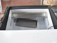 Ijsfrigo met glazen opbouw - afbeelding 3 van  10