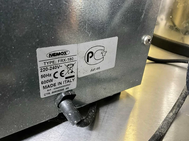 Ijsmachine nemox frix air frx180 - afbeelding 4 van  6