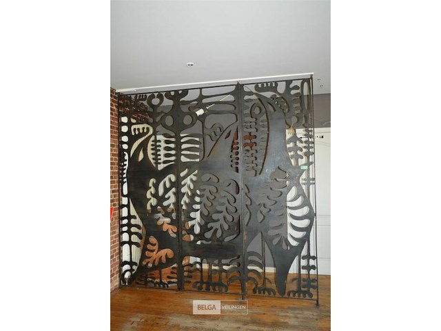 Ijzeren decoratie wand l 2,4 op h 2,56 - afbeelding 1 van  4